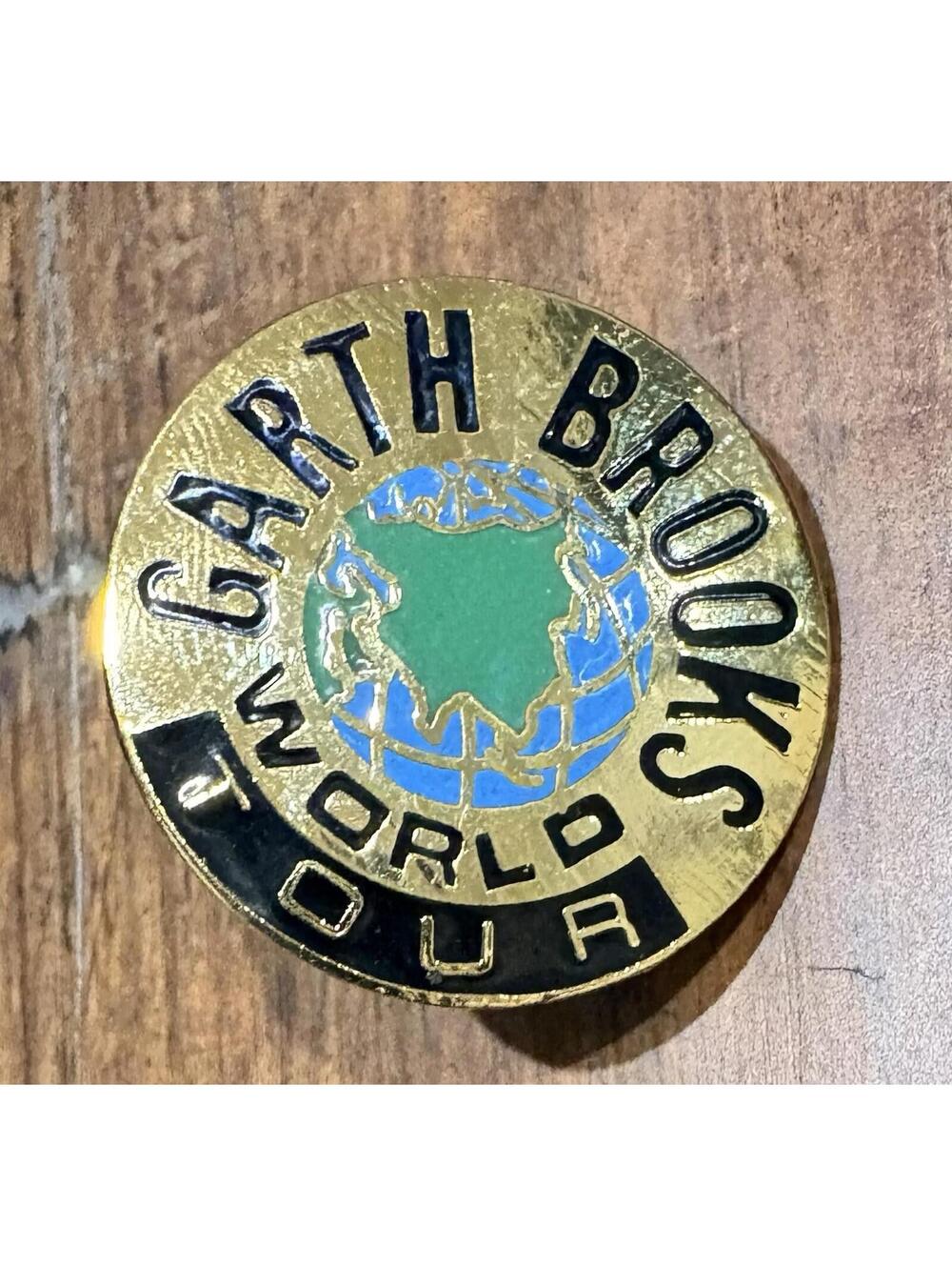 Garth Brooks World Tour Concert Pin Gold Tone Enamel Lapel Hat Tie